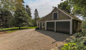 4259 Main St, Barnstable, MA 02630