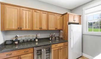 20 Pinnacle Ln, Bow, NH 03304