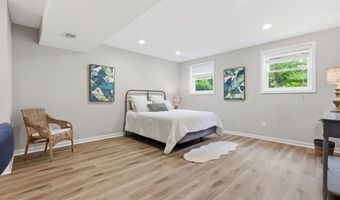1848 CARRIAGE Dr, Annapolis, MD 21401