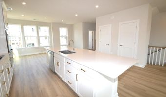 43795 MIDDLEWAY Ter, Ashburn, VA 20147