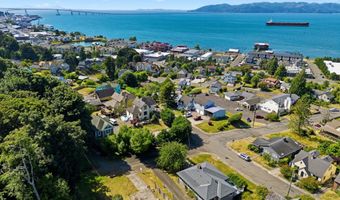 836 33RD St, Astoria, OR 97103