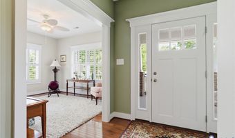 110 Giddy-Up Ln, Ashland, VA 23005