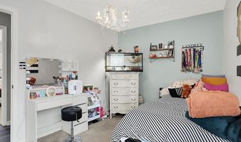 5595 Auburndale Dr, Bargersville, IN 46106
