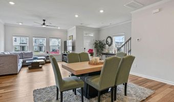 1811 Aspen River Ln, Apex, NC 27502