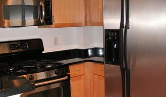 1205 N GARFIELD St 206, Arlington, VA 22201