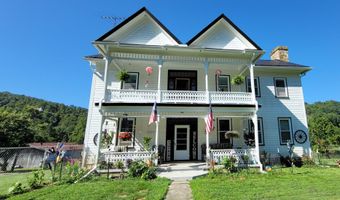 8079 Wayside Creamery Rd, Alderson, WV 24910