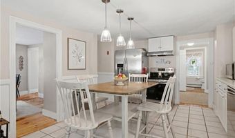 44 Old Great Rd, North Smithfield, RI 02896