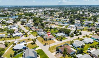 635 Jamaica Cir E, Apollo Beach, FL 33572