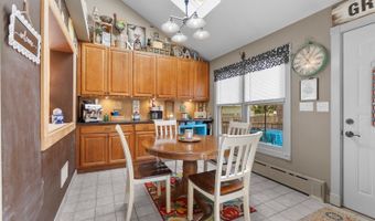 1084 Main St, Antioch, IL 60002
