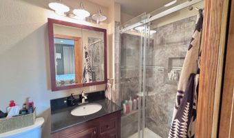203 3rd Ave SW, Bowman, ND 58623