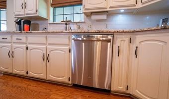 2717 Ridgeway St, Ardmore, OK 73401