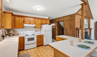 152 32nd St, Allegan, MI 49010