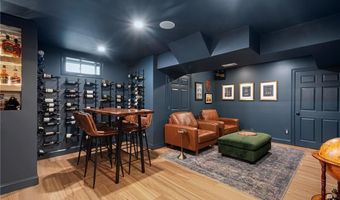 105 Hunting Hill Dr, Cumberland, RI 02864