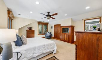 5735 BRADLEY Blvd, Bethesda, MD 20814