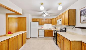 5406 Big Bow Rd, Fitchburg, WI 53711