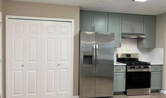 2717 LAKE PARK Rdg E, Acworth, GA 30101