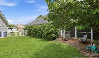 51 Sunview Cir, Arden, NC 28704