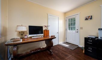 61900 Anker Ln, Bend, OR 97702