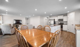160 Eagle Cir, Amherst, OH 44001