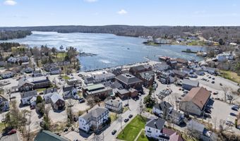 75 Elm St, Damariscotta, ME 04543