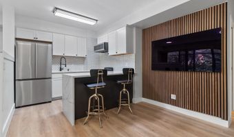 1711 MASSACHUSETTS Ave NW 132, Washington, DC 20036