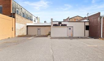 1328 Overland Ave, Burley, ID 83318