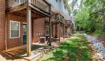 100 Woodstone Dr 10, Athens, GA 30605