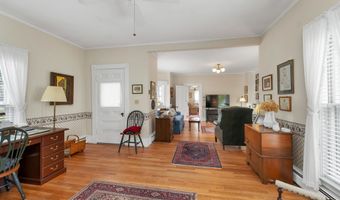 19 Church St, Alton, NH 03809