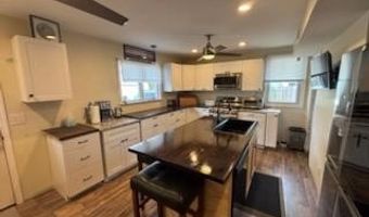 133 W GLOUCESTER Pike, Barrington, NJ 08007