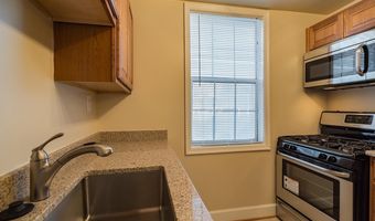 214 N GEORGE MASON Dr 214-4, Arlington, VA 22203