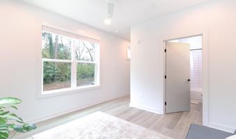 240 Martha Dr, Athens, GA 30606