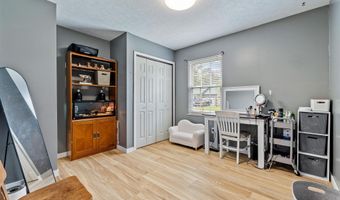 6 Gloucester Ct, Barboursville, WV 25504