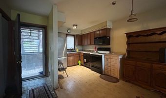 9 Village Way 3, Alloway, NJ 07462