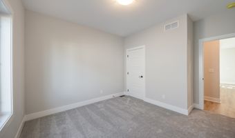 920 Roosevelt St, Polk City, IA 50226