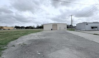 2112 Veterans Memorial Dr, Abbeville, LA 70510