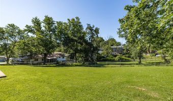 2831 Corral Estates Dr, Arnold, MO 63010