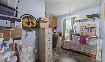 3135 115th St, Riverside, IA 52327