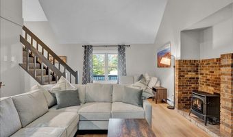 5266 Beechwood Rd, Blakeslee, PA 18610