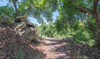 3135 E Valley Pkwy, Escondido, CA 92027
