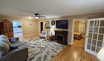 813 W 4th St, Bicknell, IN 47512