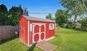 1540 Lilly Ln, Alliance, OH 44601