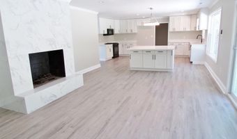 7 CHRISTOPHER Way, Anniston, AL 36207