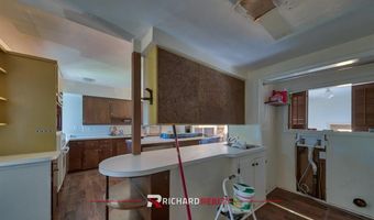 826 Cody Ave, Cody, WY 82414