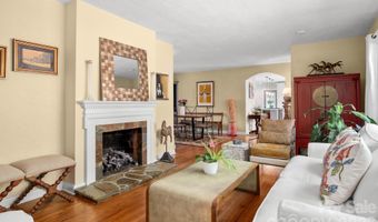 43 Martindale Rd, Asheville, NC 28804