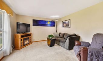 5406 Big Bow Rd, Fitchburg, WI 53711