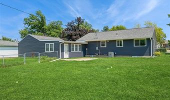 335 B Ave, Atkins, IA 52206