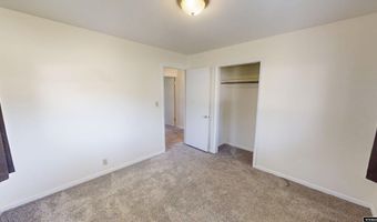 111 Valley Dr, Casper, WY 82604