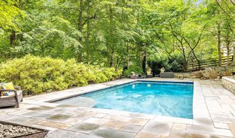 13311 DREWS Ln, Potomac, MD 20854