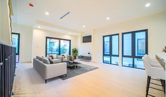 616 N Mariposa Ave, Los Angeles, CA 90004