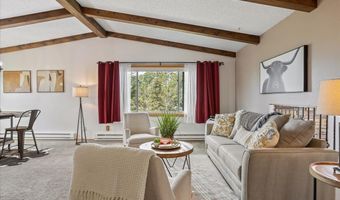 3033 CRAZY HORSE Rd, Cheyenne, WY 82001